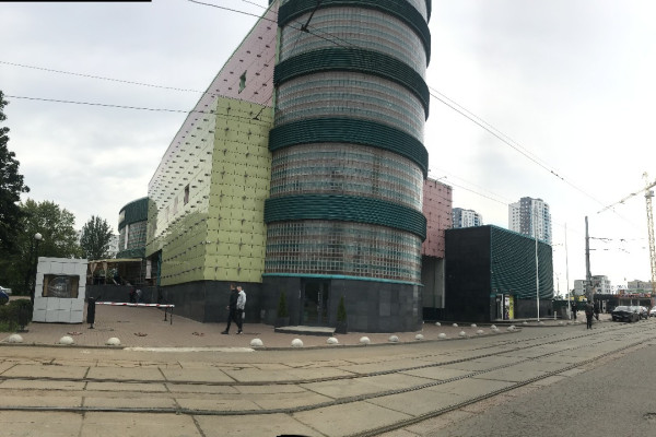 Торгово-офисный центр в г.Киев (Оболонь)